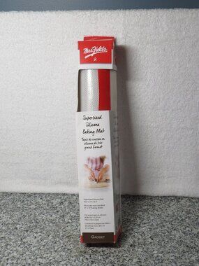 New in Box Mrs. Fields Supersized Silicone Baking Mat 19.2x14